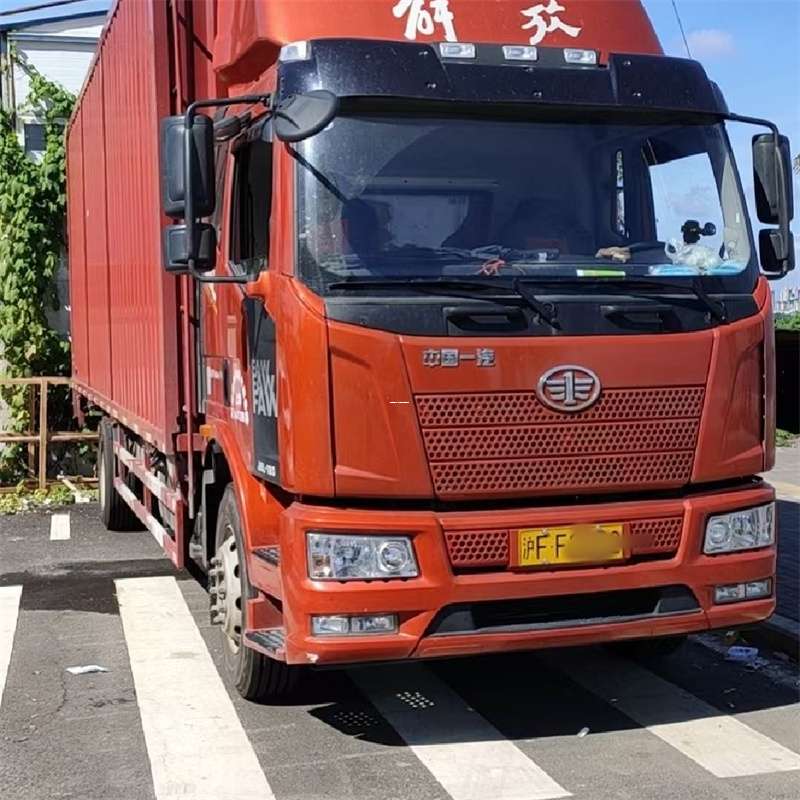 阜新县罗平县进仓物流：专线直达的多元货运之旅